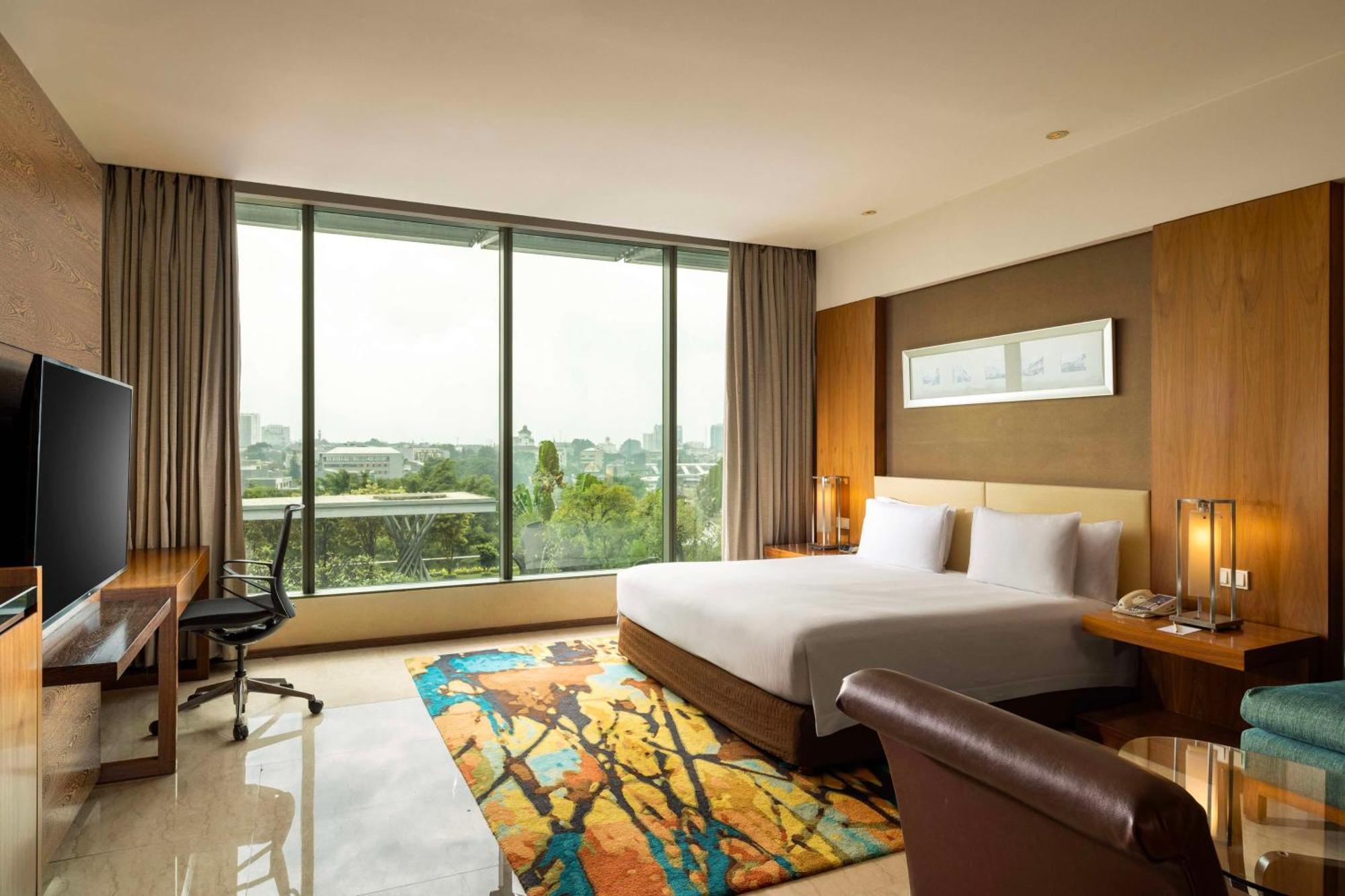 Hotel Hilton Bandung Exterior foto
